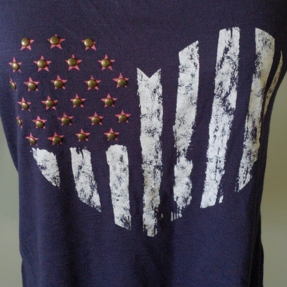 Mason + Mackenzie navy blue patriotic heart print tank - Picture 3 of 3